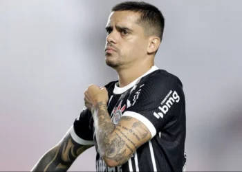 lateral do Corinthians