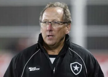 Dono do Botafogo, John Textor