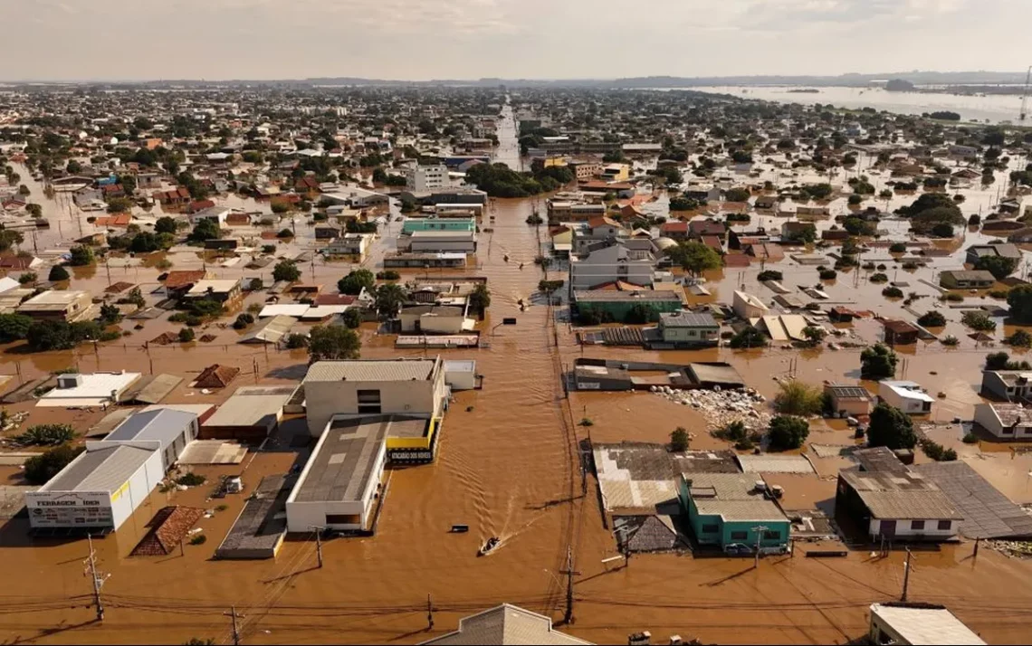 fortes, precipitações, intensas;