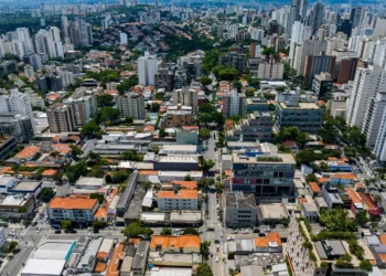 propriedades, de-alto-padrão, imóveis, de-luxo;