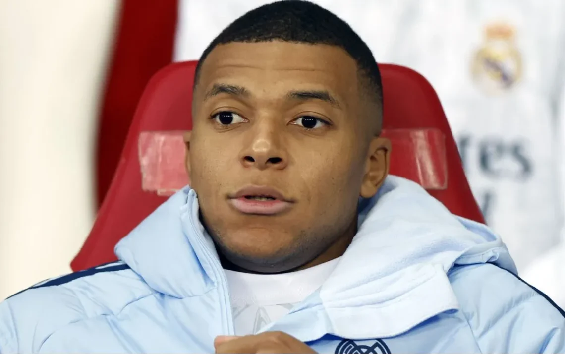 Kylian, Mbappé;