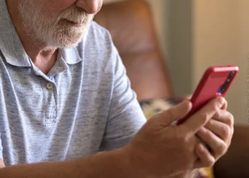 golpes por celular, transferência bancária, mecanismos de segurança, responsabilidade bancária;