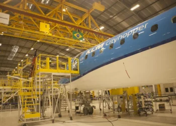 aviação, aeronaves, empresas aéreas;