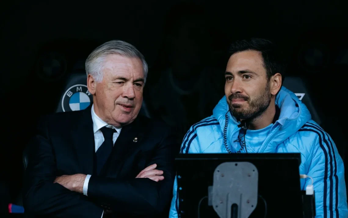 treinador, comandante, técnico;