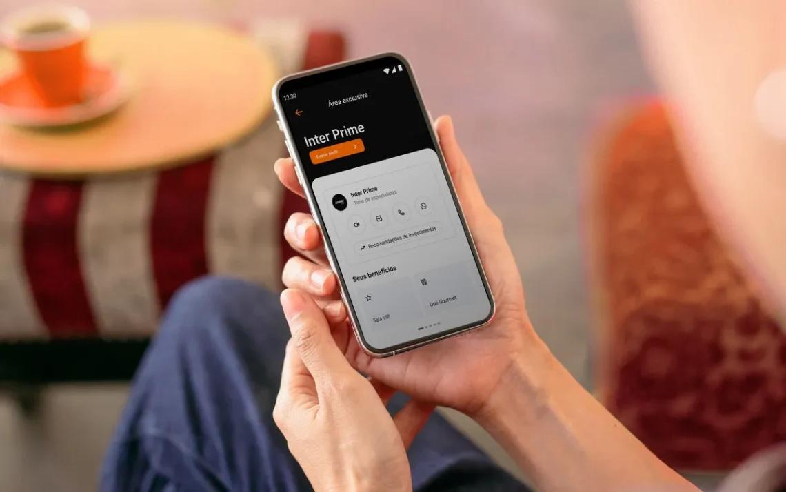 instituição financeira, banco digital, serviço bancário';