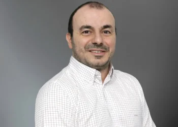 setor imobiliário, indústria da construção, mercado de obras;