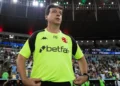 treinador, técnico;