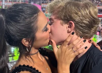 relacionamento, romance, casal;