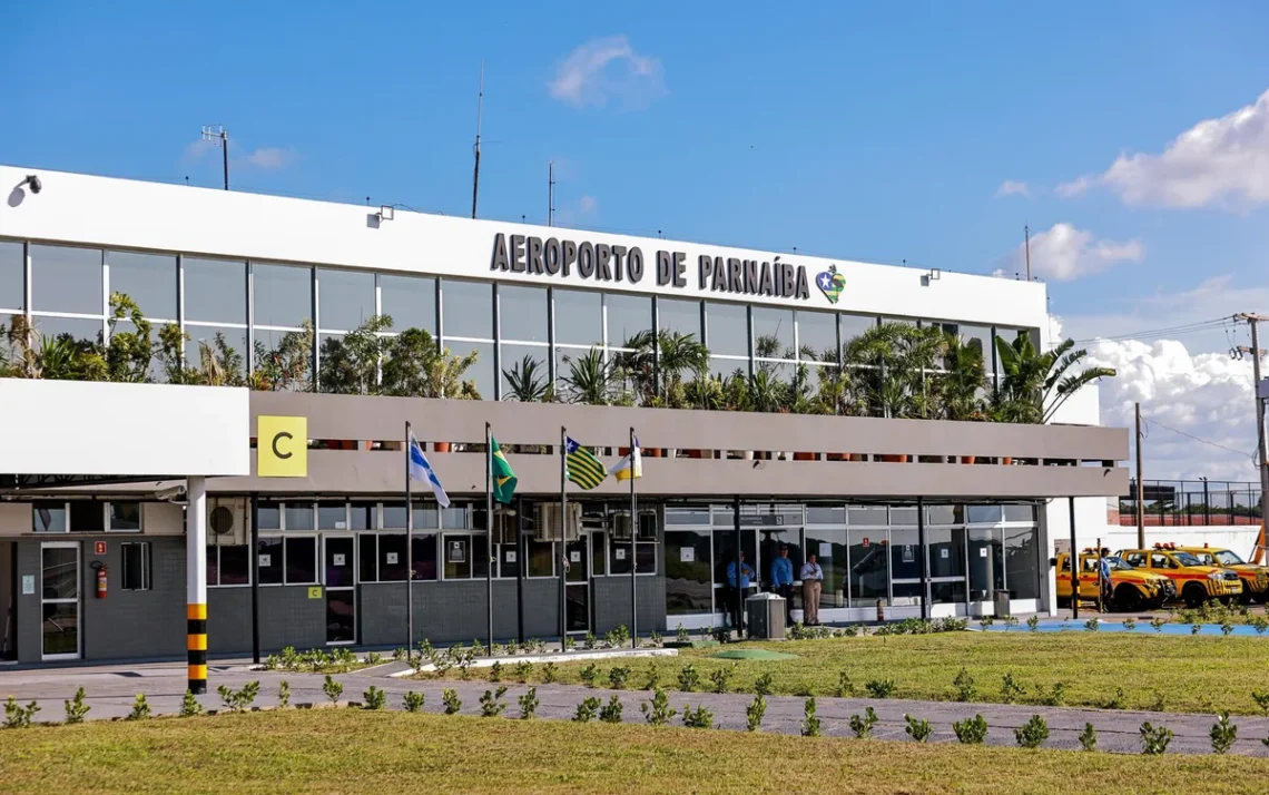 aeroportos, terminal aéreo, infraestrutura aeroportuária;