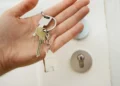certame, arrematação, negociação';
