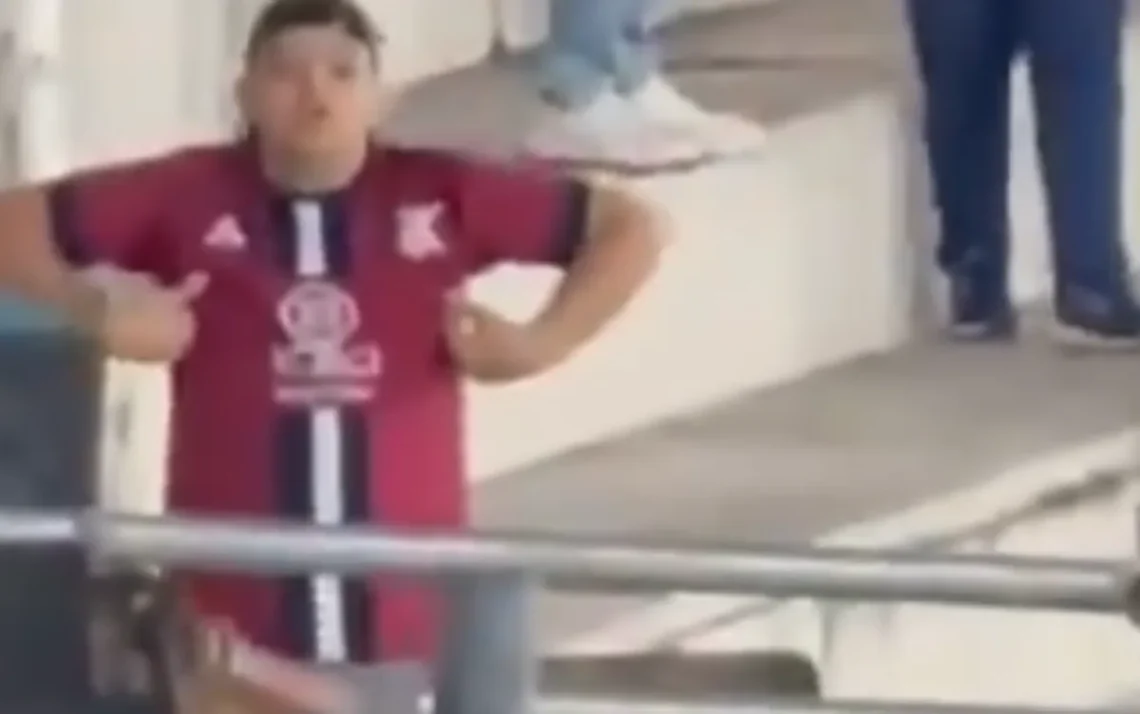 penalidade, punição, sanção;