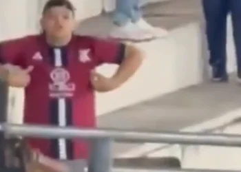 penalidade, punição, sanção;