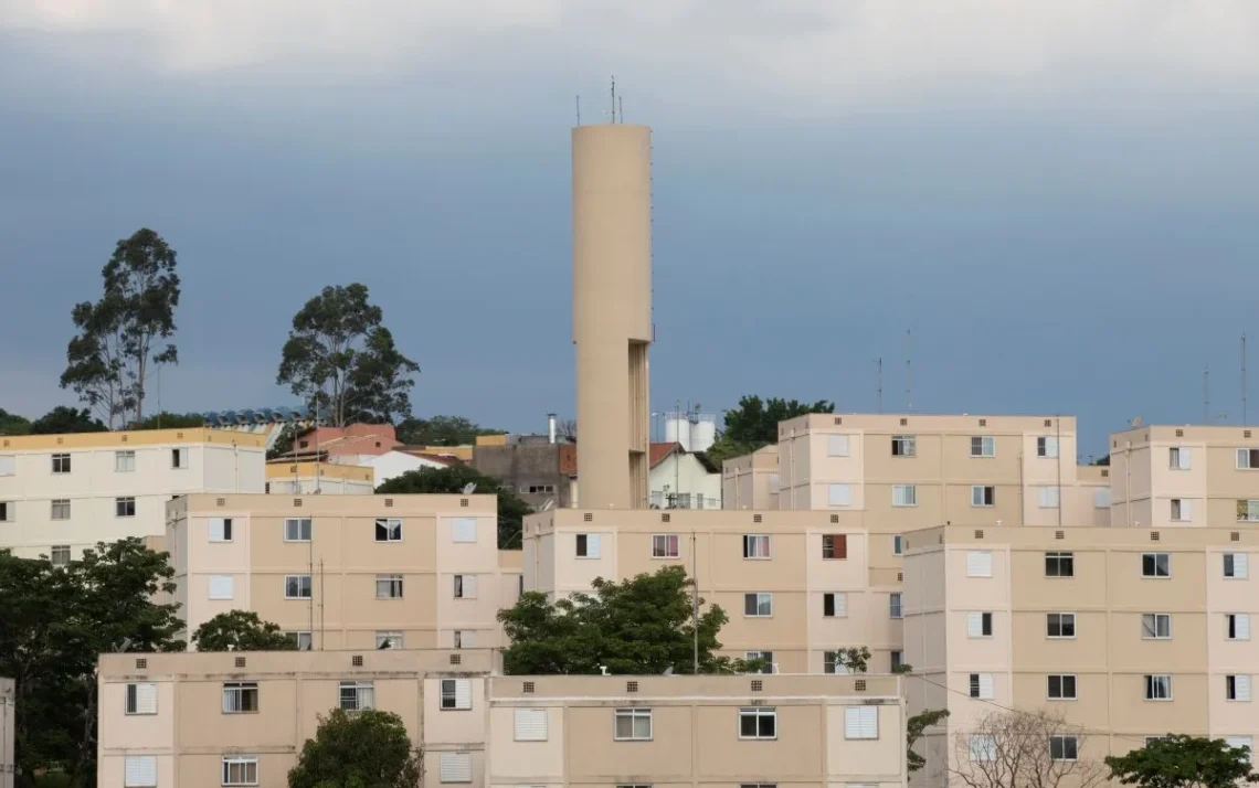 residências, casas, apartamentos, propriedades';