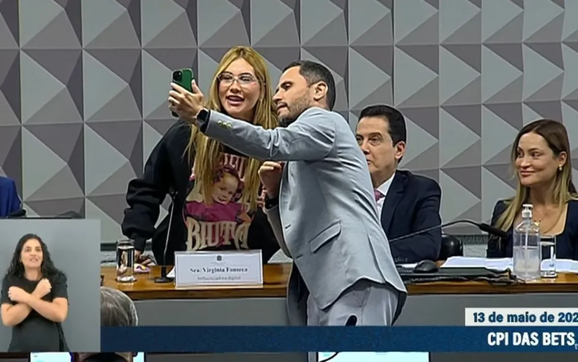Celebridade, Personalidade, Empresária;