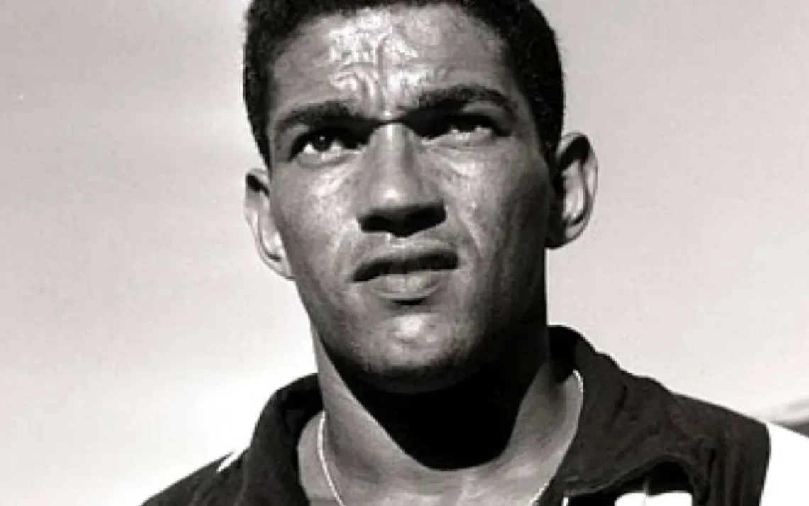 craque, herói, bicampeão';