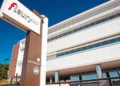 Companhias, Corporações, Organizações;